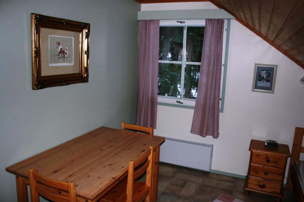 Hotel Lohijaerven Eraekeskus Lohijärvi Camera foto