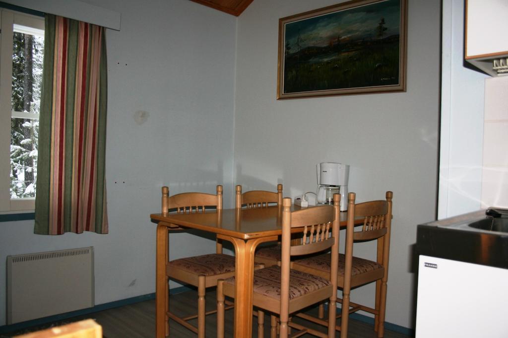 Hotel Lohijaerven Eraekeskus Lohijärvi Esterno foto